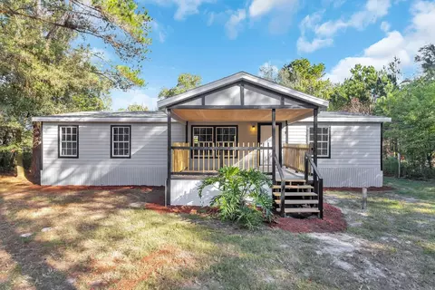 35351 Holmes St, Webster, FL 33597