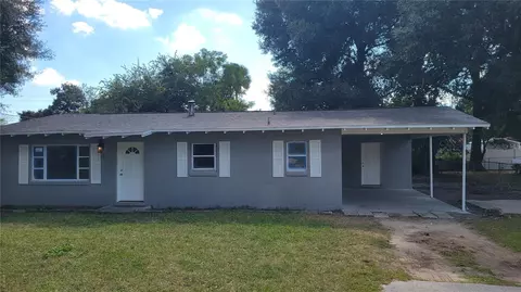 2206 SW 4th St, Ocala, FL 34471