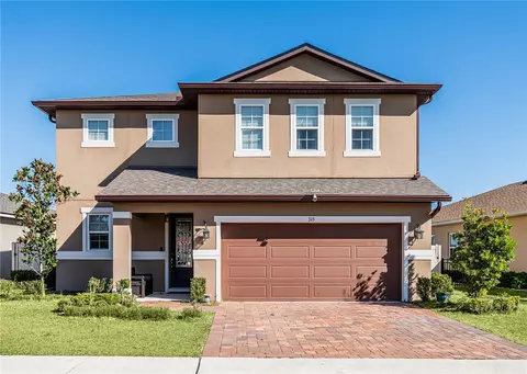 315 Irving Bend Dr, Groveland, FL 34736