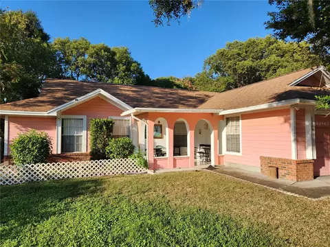 5229 Macadamia Ct, Orlando, FL 32818