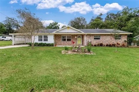 1656 Brittain Ave, Deland, FL 32720