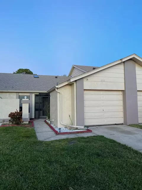 12105 Augusta Woods Cir, Orlando, FL 32824