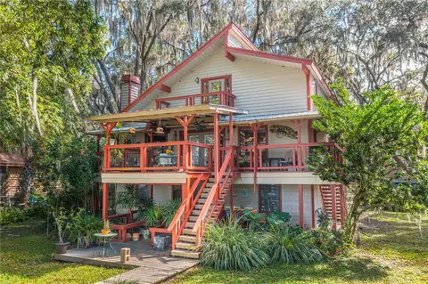 9805 W Riverwood Dr, Crystal River, FL 34428