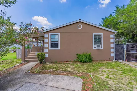 586 Ellison Pkwy, Haines City, FL 33844