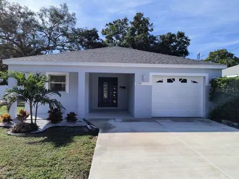 2709 11th Ave W, Bradenton, FL 34205