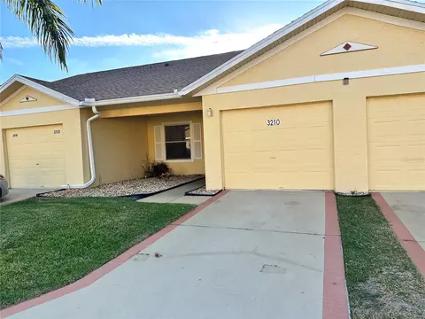 3210 Queen Palms Ct, Kissimmee, FL 34747