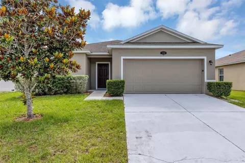 1760 Van Gogh Dr, Auburndale, FL 33823