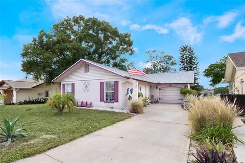 10735 Hachita Dr, Port Richey, FL 34668