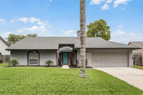 1050 Mckinnon Ave, Oviedo, FL 32765