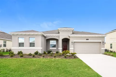 5221 Red Coral Cir, Mount Dora, FL 32757