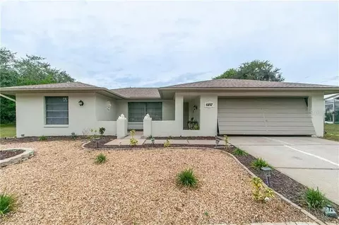 6827 Acacia Ct, Port Richey, FL 34668