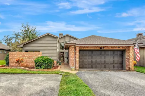102 Country Pl, Sanford, FL 32771