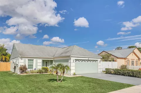 8327 Cascade Oaks Dr, Orlando, FL 32822