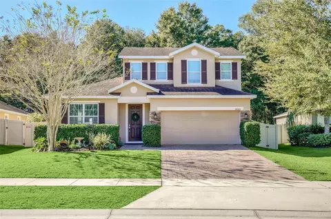 34315 Alameda Dr, Sorrento, FL 32776