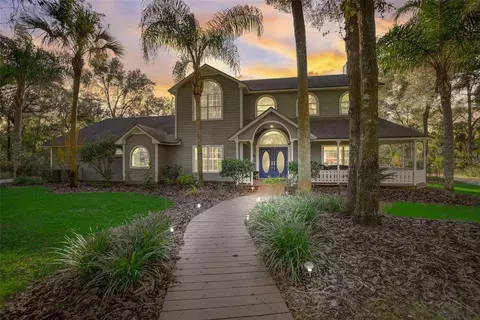 1090 S Blue Lake Ave, Deland, FL 32724