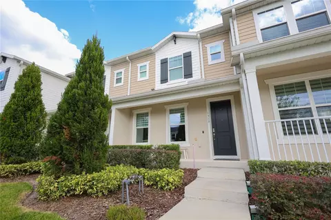 1513 Sweet Apple St, Oakland, FL 34760