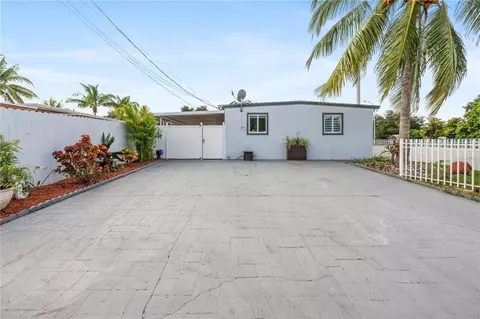 2960 NW 103rd St, Miami, FL 33147