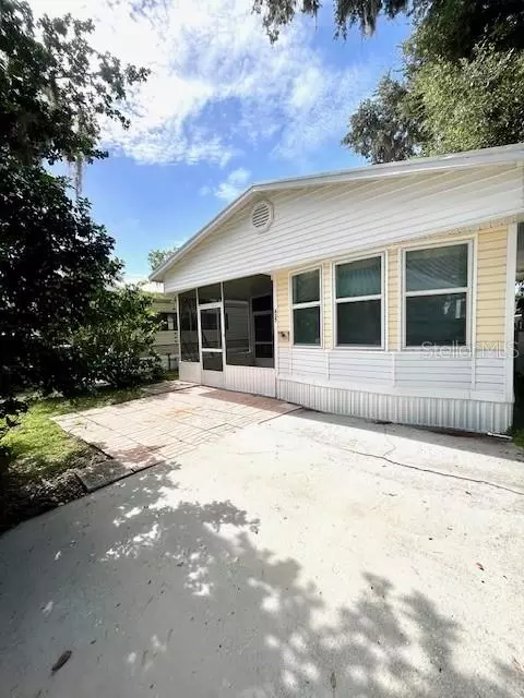 435 Citrus Ridge Dr, Davenport, FL 33837