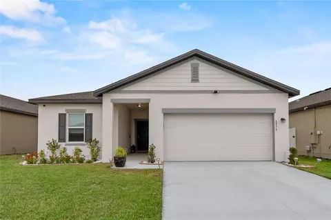 5853 Beefmaster Rd, Saint Cloud, FL 34771