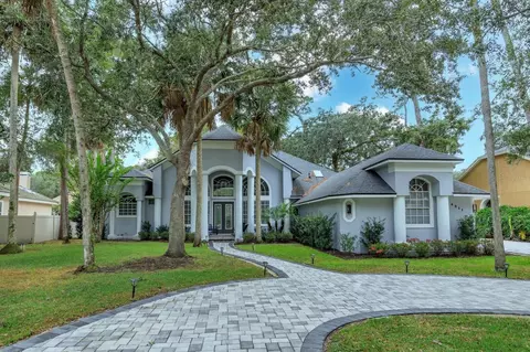 4811 Shoreline Cir, Sanford, FL 32771