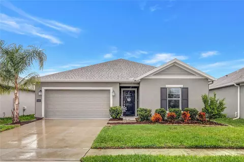 560 Taurus Ln, Saint Cloud, FL 34772