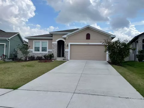 13392 Highland Woods Dr, Clermont, FL 34711