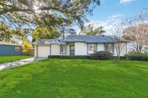 318 Live Oak Blvd, Sanford, FL 32773