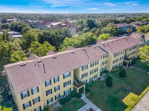 2019 Dixie Belle Dr #2019L, Orlando, FL 32812