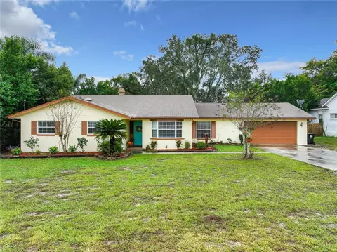 12 Burgust St, Apopka, FL 32712