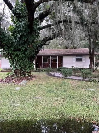 126 Villa City Rd, Groveland, FL 34736