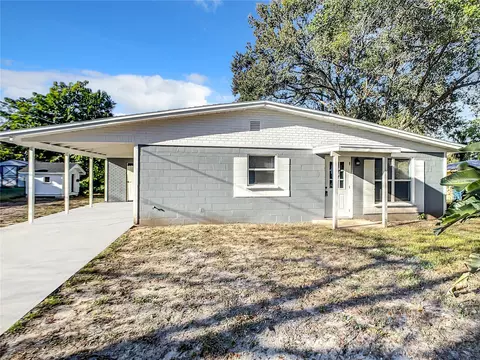 1212 Leon Ln, Daytona Beach, FL 32117