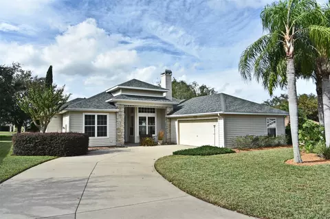 5565 Gulf Stream St, Tavares, FL 32778