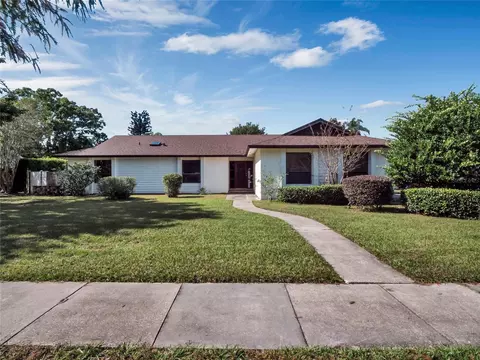 1654 Green Meadow Ln, Orlando, FL 32825