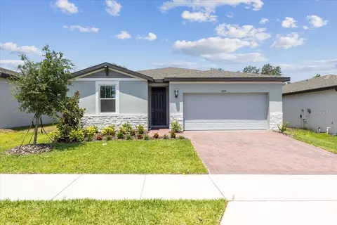 2408 White Tail St, Davenport, FL 33837