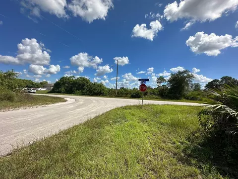 447 Lockport Ave S, Lehigh Acres, FL 33974