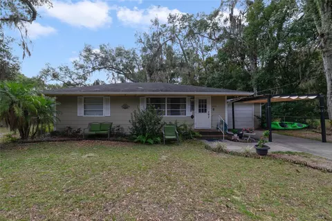 1012 E 10th Ave, Mount Dora, FL 32757