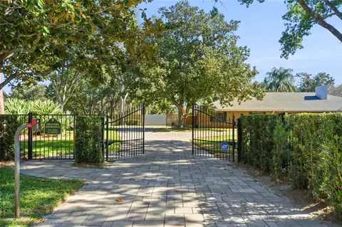2525 Hempel Ave, Windermere, FL 34786