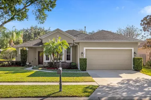 5501 Crepe Myrtle Cir, Oviedo, FL 32765