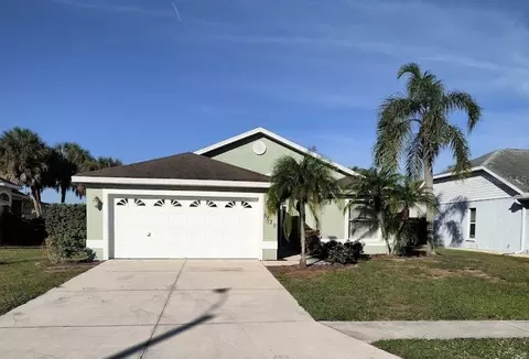5020 72nd St E, Bradenton, FL 34203