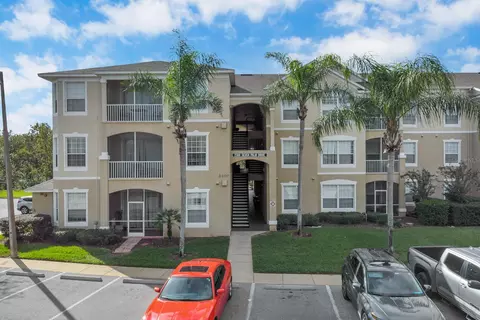 2300 Silver Palm Dr #104, Kissimmee, FL 34747