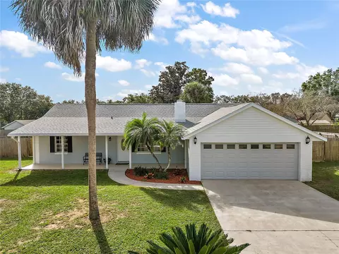 16206 Hillside Cir, Montverde, FL 34756