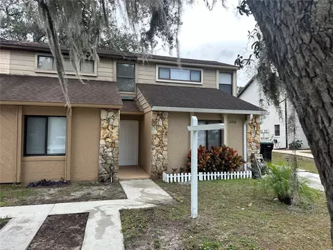 12258 Fox Hound Ln, Orlando, FL 32826