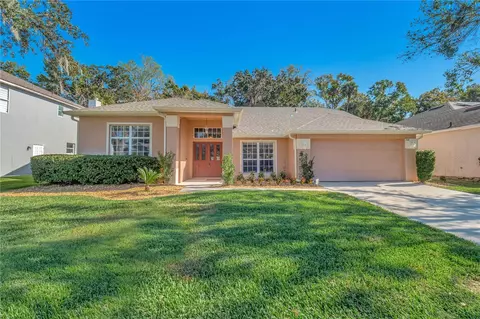 358 Twelve Oaks Dr, Winter Springs, FL 32708