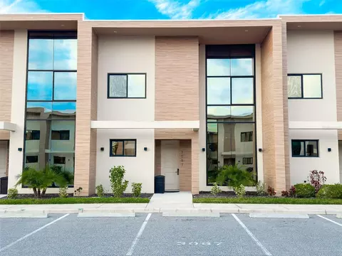 3087 Rockefeller Way, Kissimmee, FL 34747