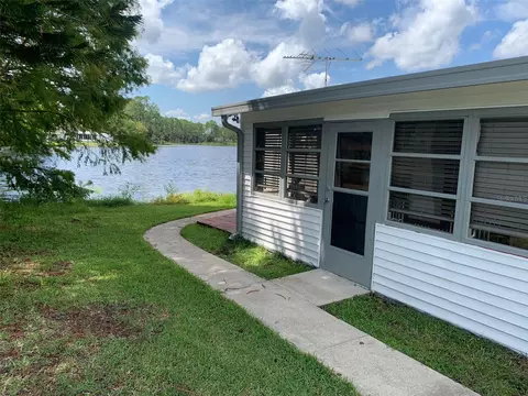 113 Kove Blvd, Osteen, FL 32764