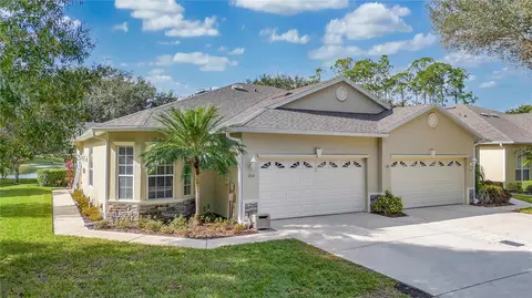 208 Lourdan Ct, Debary, FL 32713