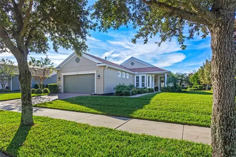 335 Salt Marsh Ln, Groveland, FL 34736