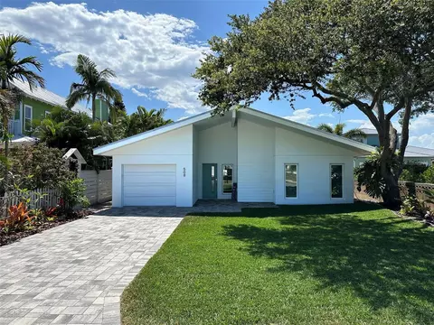 508 N Peninsula Ave, New Smyrna Beach, FL 32169