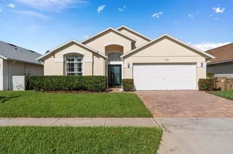 2925 Blooming Alamanda, Kissimmee, FL 34747