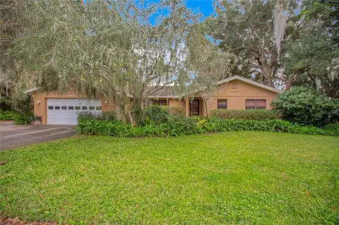 2432 Homewood Dr, Belle Isle, FL 32809